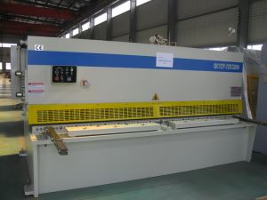 Yawei гидравлические гильотинные ножницы механические машины