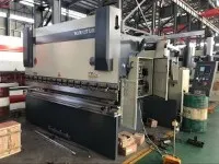 Гибочный пресс NC 3m125Ton