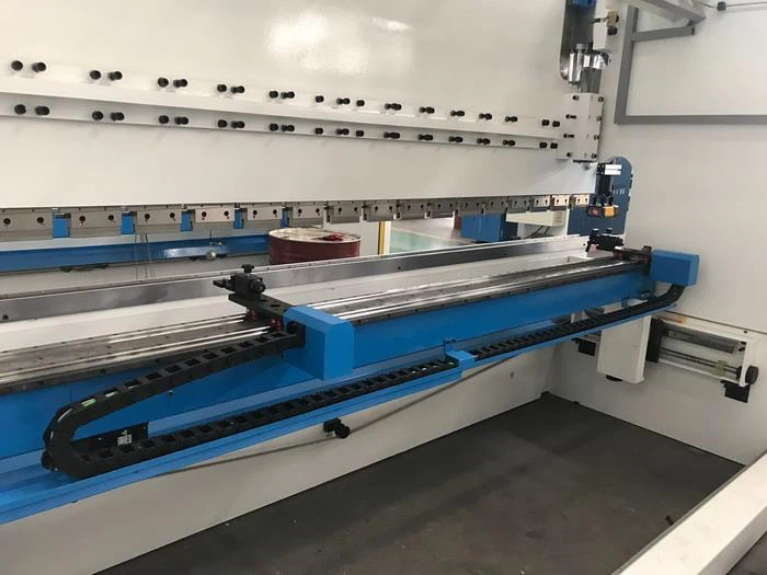 AHYW Yawei pbh 110T3M 6 axis cnc press brake CE DELEM DA66T DSP Laser gaurding china manufactures