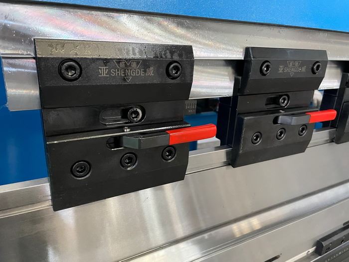 Amada Promecam quick released 200T4M CNC Press brake china manufacture